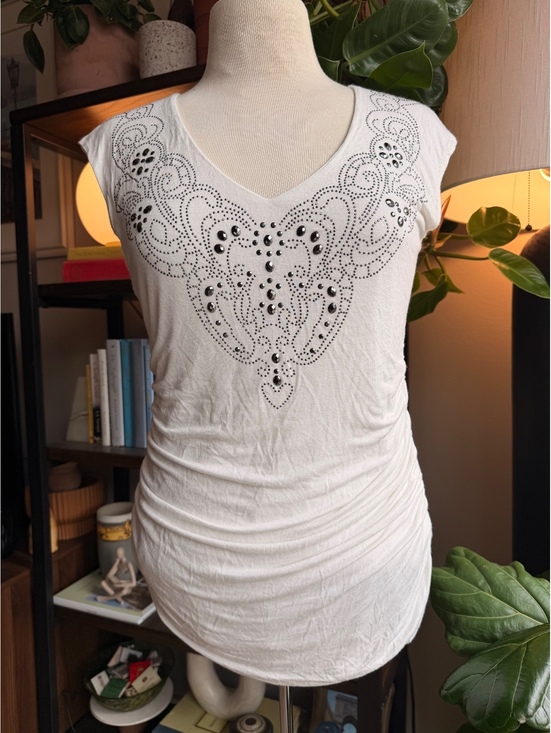 Apt. 9 Tops - Y2K Apt. 9 Women's Medium Embellished White Cap Sleeve Top